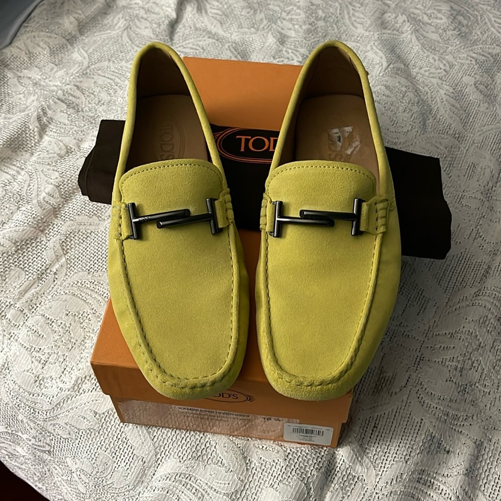 Men slip on loafers